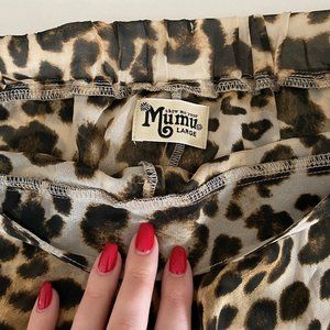 Show Me Your Mumu Carlos Swing Short - Leopard print size L